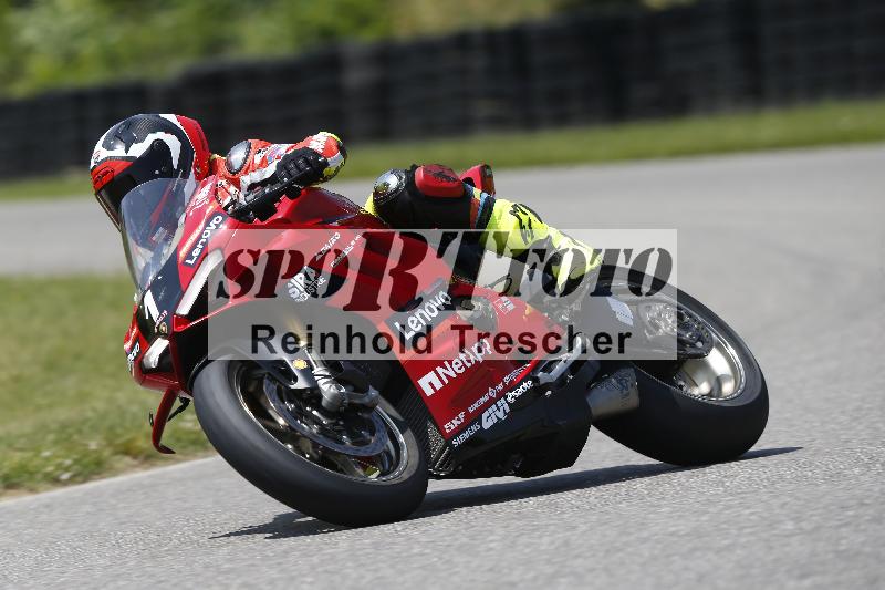 /27 12.06.2025 Ducati Schweiz Trackday Warmup  ADR/gruen-vert/1